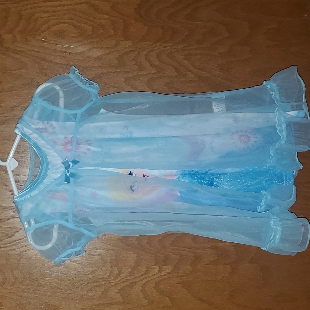 2 Piece, Disney's 'Frozen' Nightgown Set, size 3T, NWT